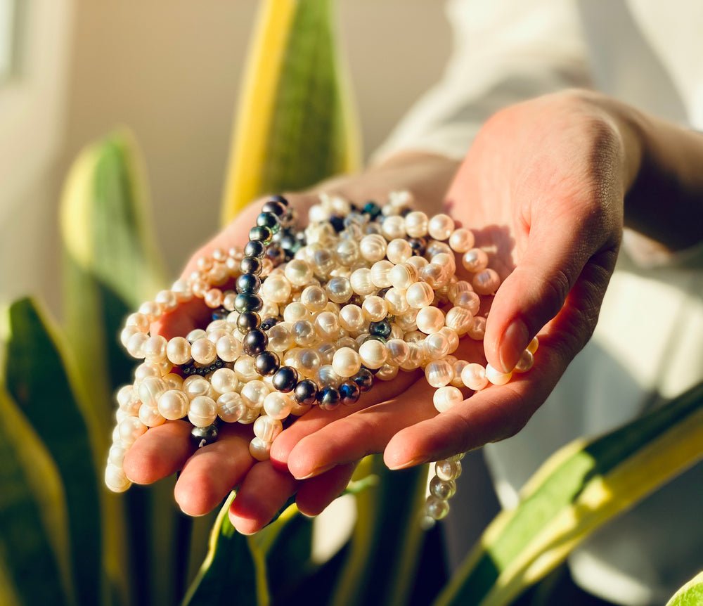 How to Make a Freshwater Pearls Necklace - The Bead Traders